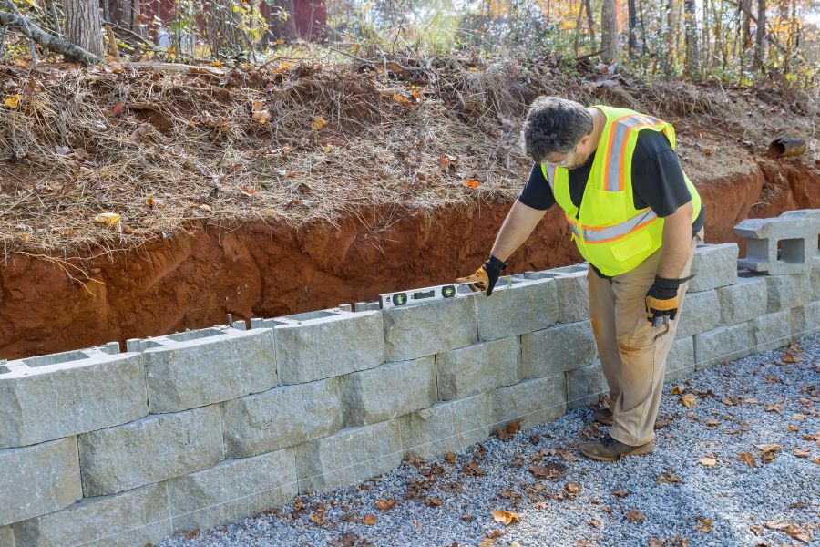 professional retaining wall contractor in Lafayette