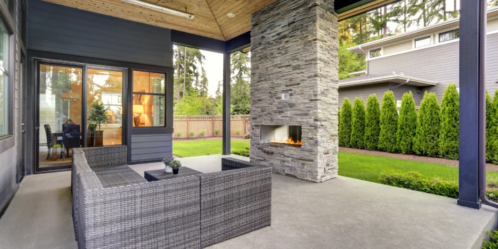outdoor living construction in carmel near me